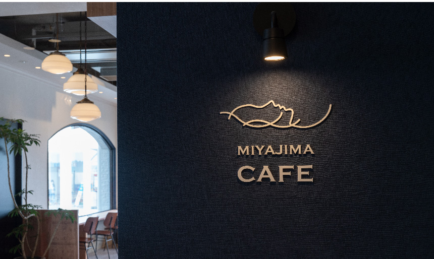 MIYAJIMA CAFE　ロゴ・グランドメニュー